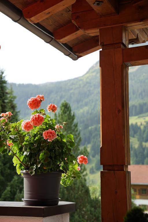 Garni Hotel Wildanger Zoblen Exterior photo
